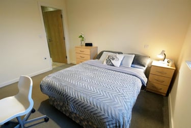 1 bed flat, Hassell Street, Basford, Newcastle under Lyme, ST51BF - Image 4